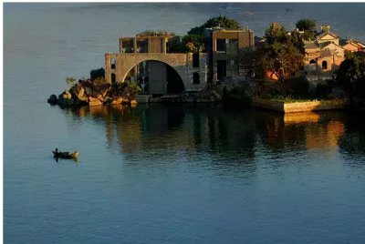 杨丽萍月亮宫简介 杨丽萍花费三千万建造宫殿究竟有多奢华