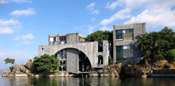 杨丽萍月亮宫简介