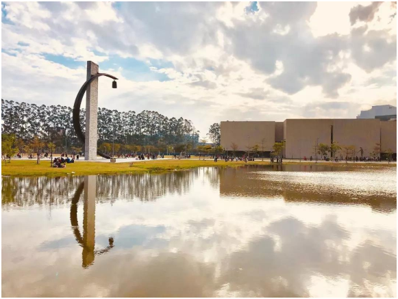 汕头大学是211吗