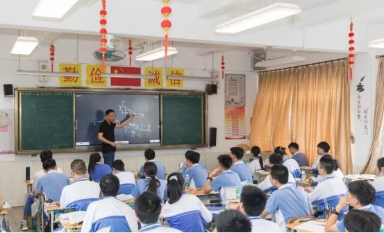 南京大学和武汉大学哪个好