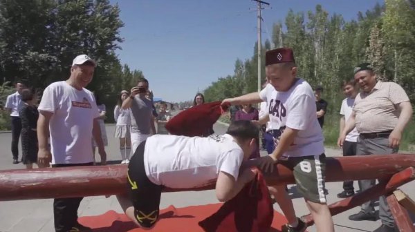 人数最少的少数民族