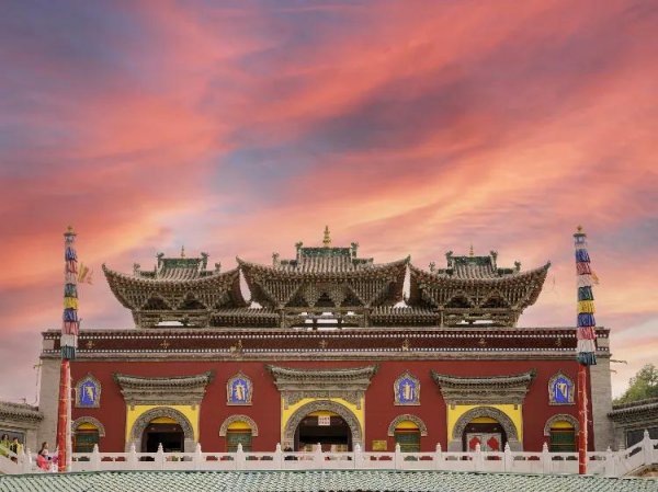 西宁有什么好玩的地方