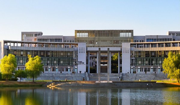 南京工程学院是小清华吗