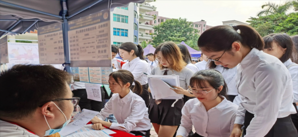 深圳大学为什么这么火发展快