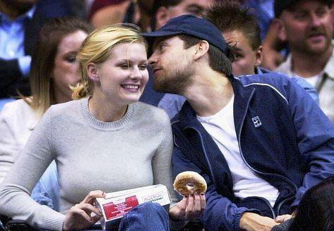 荷兰弟女友叫什么名字