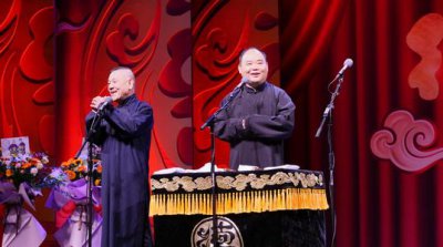 相声演员侯耀中个人资料简历 他身相声门却不掺和相声事