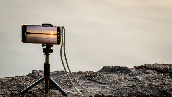 手机拍月亮专业模式怎么设置