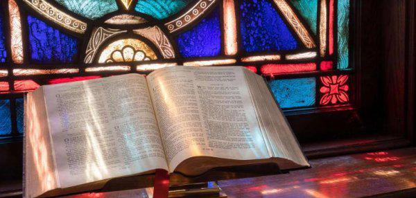 宗教神圣文本圣经是谁写的