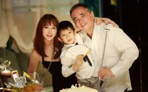 胡静个人资料简介及老公介绍