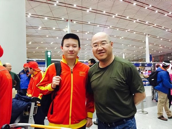 英达为什么娶梁欢