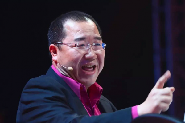 英达为什么娶梁欢