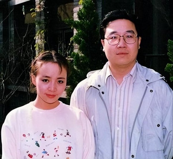 英达为什么娶梁欢