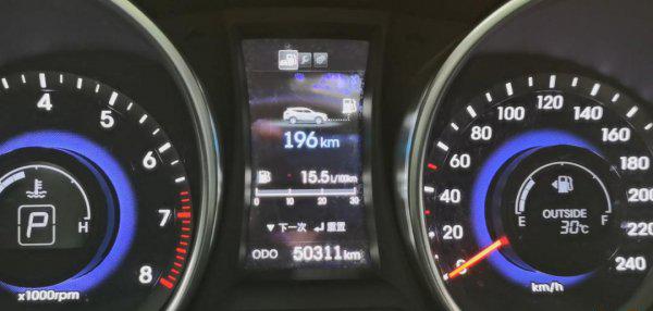 汽车轮胎气压低还能开吗