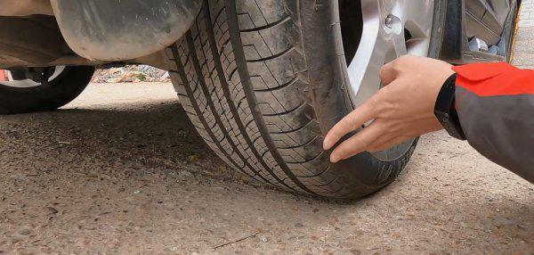 汽车轮胎气压低还能开吗