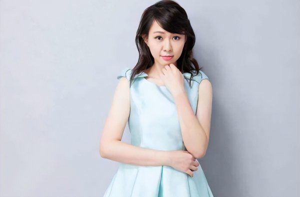 卓依婷个人资料简介