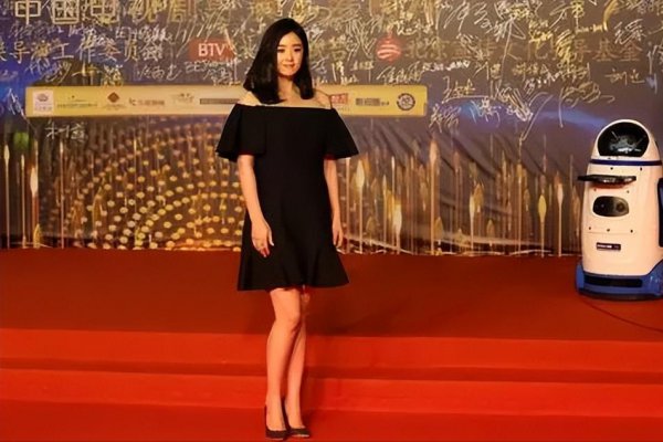 演技派蒋欣的个人资料