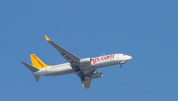 飞机机长工资多少钱一个月