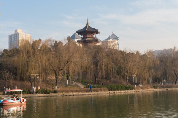 兴庆是哪个朝代的都城城市