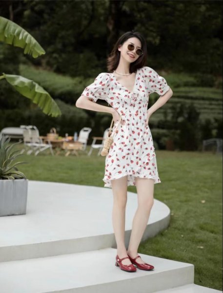 碎花长裙搭配什么鞋子好看