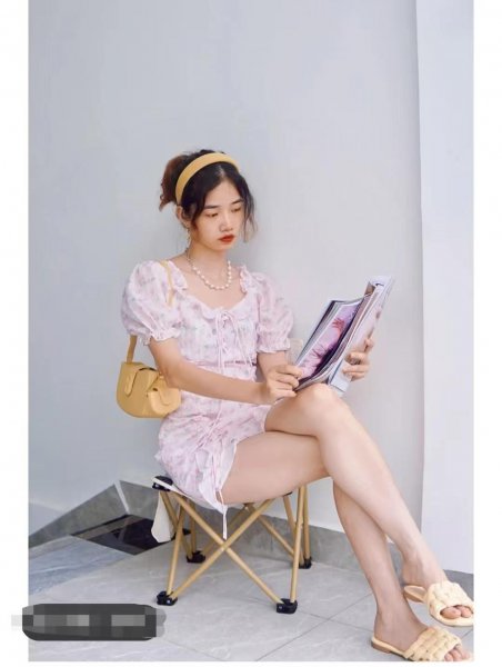 碎花长裙搭配什么鞋子好看