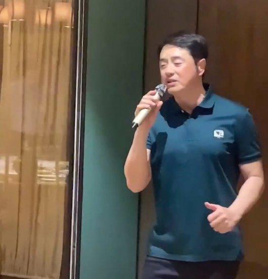 歌手黄格选个人资料简介