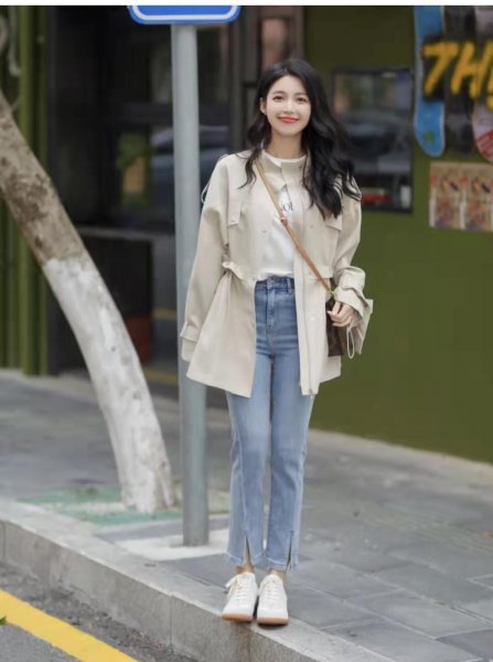 开叉喇叭裤配什么鞋子好看