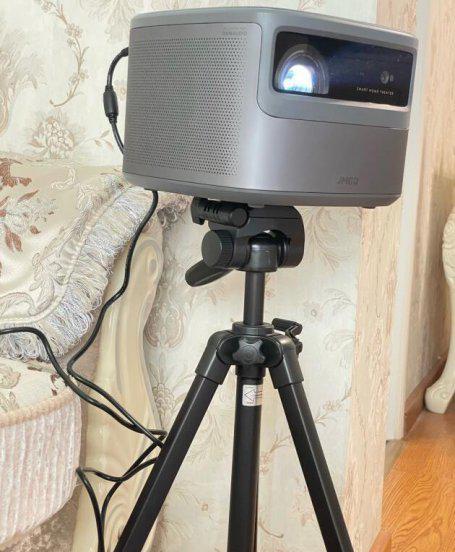 极米和坚果投影哪个好