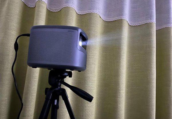 极米和坚果投影哪个好