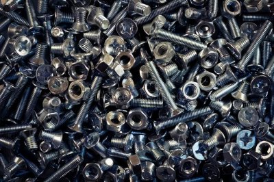 螺丝锈死拧不下来妙招 螺丝锈了用什么办法能拧出来