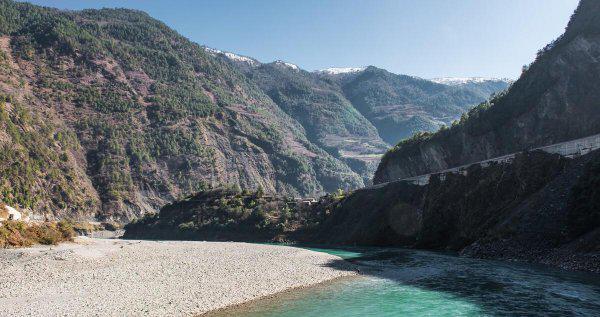 萨尔温江在我国叫什么