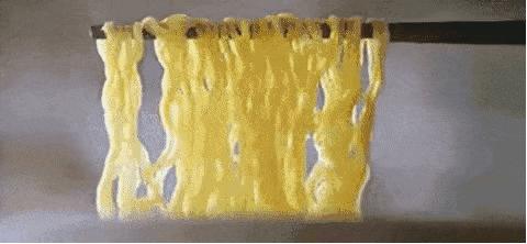 三鲜伊面是中国自己的品牌吗