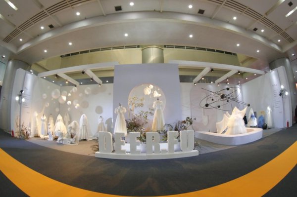 武汉哪个区最繁华最富有