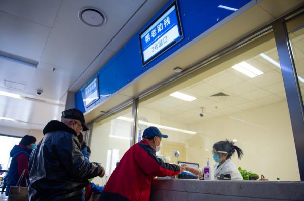 异地直报多还是回当地报多