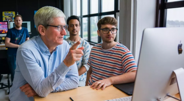 苹果笔记本玩游戏好吗