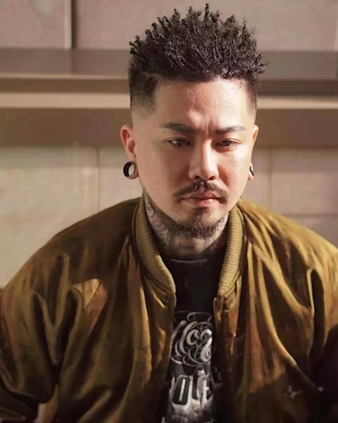 男生烫发有哪几种类型