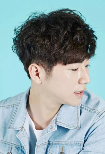 男生烫发有哪几种类型