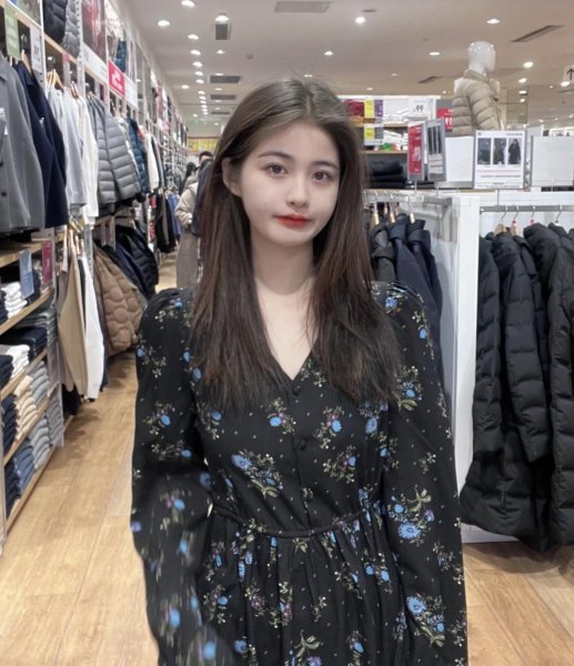 女生圆脸适合的发型图片