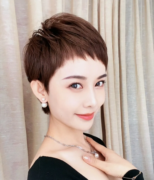 头发少适合什么样的发型图片