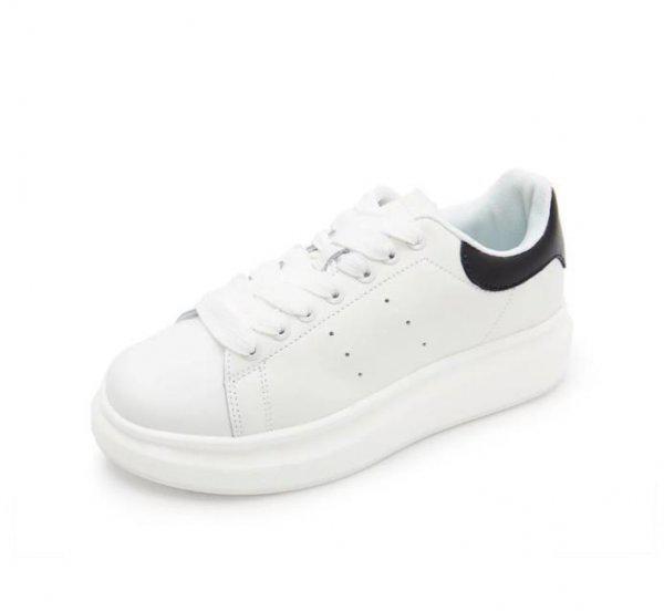 鞋边发黄用84消毒液可以吗