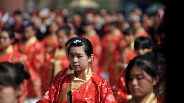 18岁生日礼物女生送什么