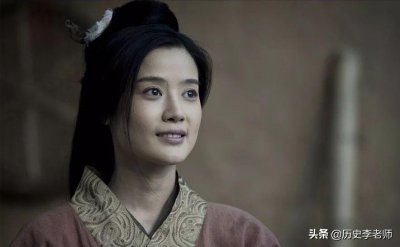 吕雉把戚夫人做成人彘 历史上吕雉残害戚夫人原因