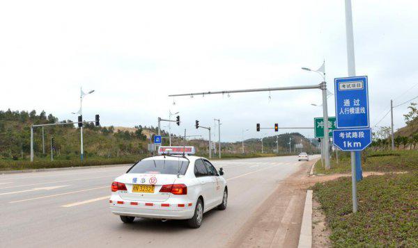 科目三怎样加减档才是正确的