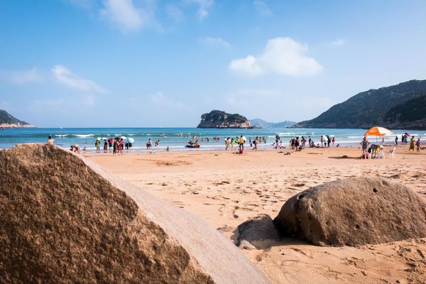 六七月份适合去哪里旅游