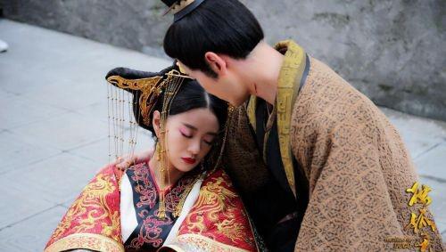 独孤天下般若到底喜欢谁