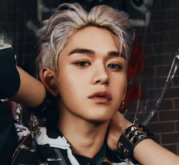 明星黄旭熙出什么事情了