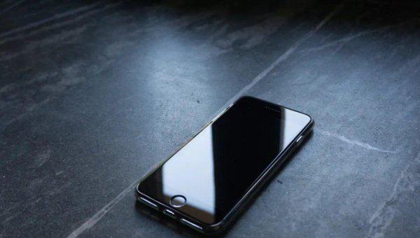 苹果手机黑屏怎么解决方法