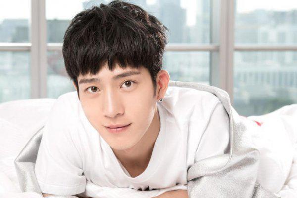 井柏然身世经历是真的吗