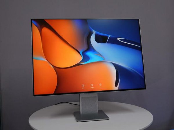 27寸与32寸显示器实物对比分析