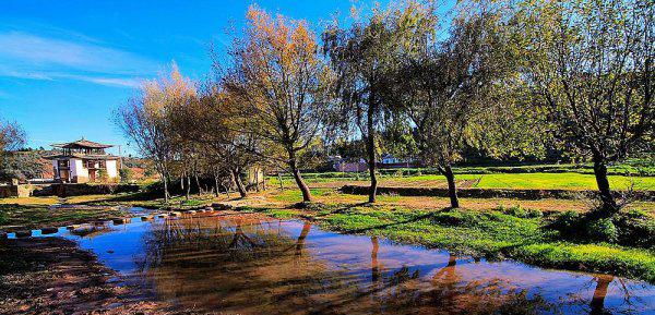 小河淌水是云南哪个地方的民歌