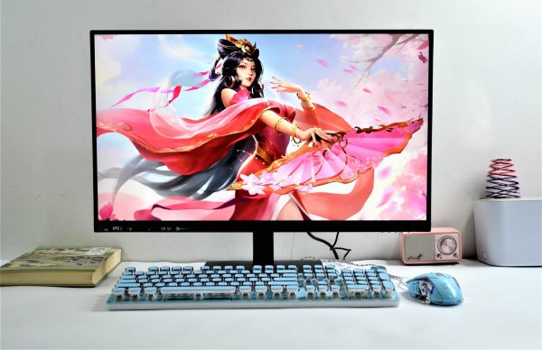 27寸屏和24寸图片对比如何